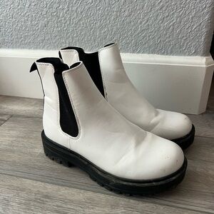 Chelsea White Ankle Boots